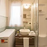 Littardi Smart 公寓 因佩里亚